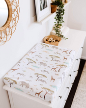 Load image into Gallery viewer, Snuggle Hunny Kids Safari Bassinet and Moses Basket Fitted Sheet / Change Pad Cover